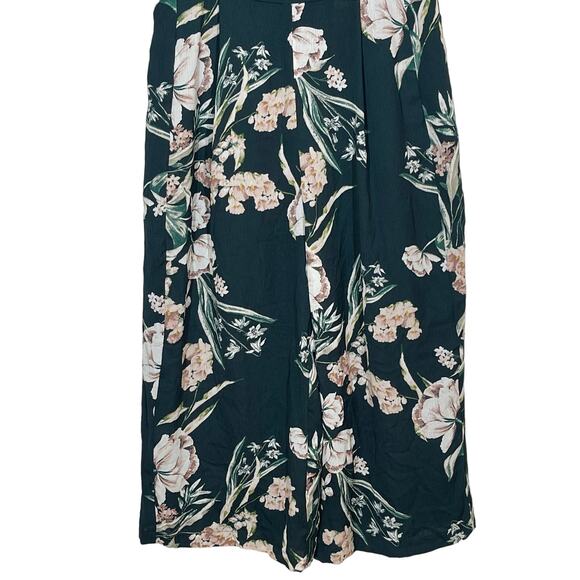 NEW City Chic Jumpsuit Women's Size 16 Green Fresh Field Floral Off The Shoulder - Picture 5 of 9